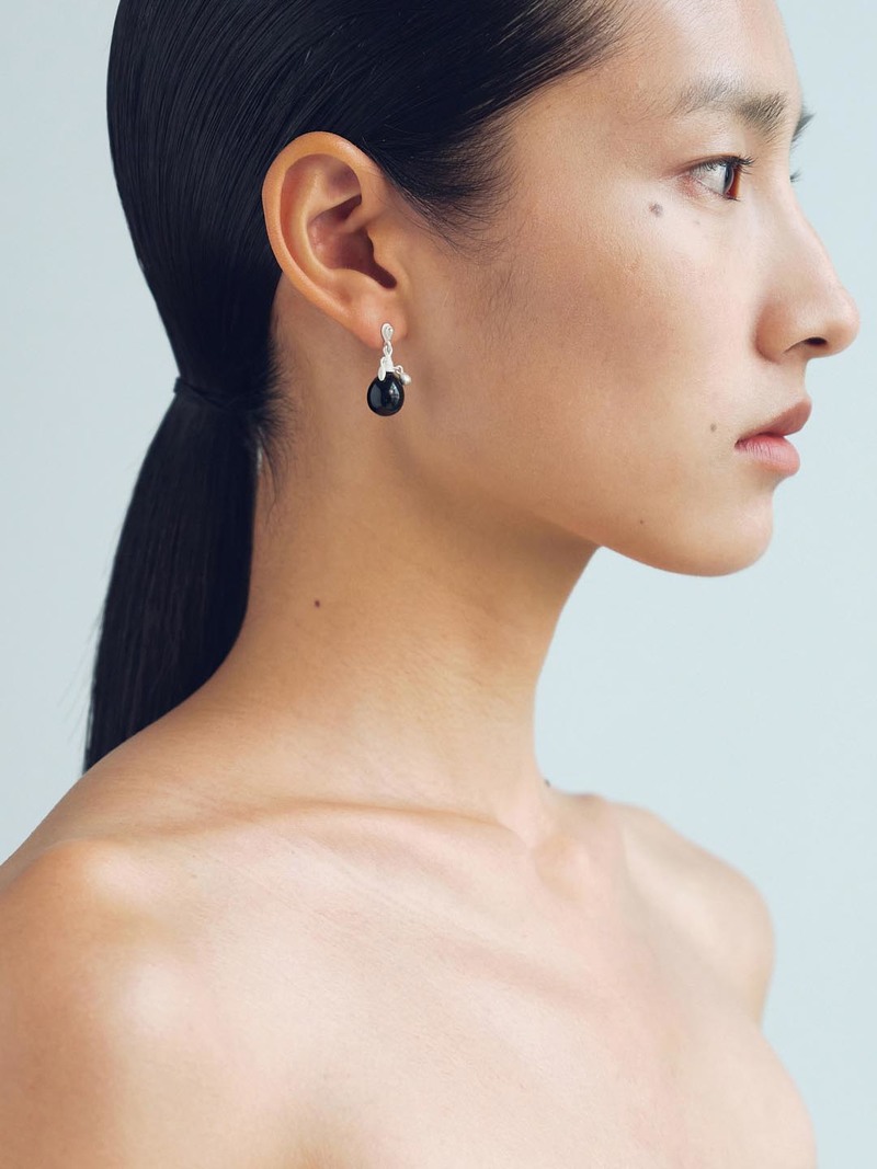 OLIO E ACETO Black Agate Round Earring - Matte White