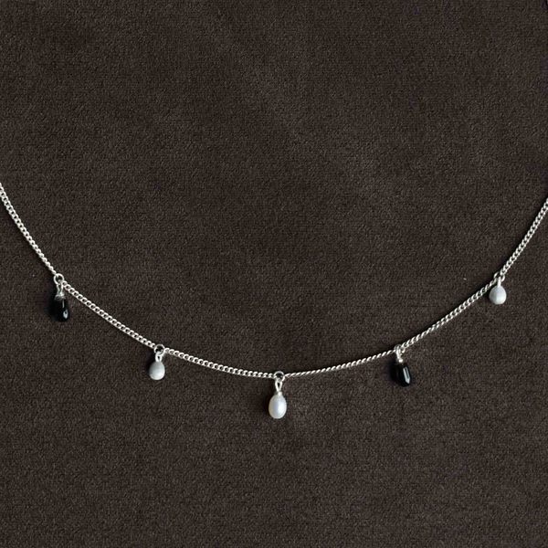 OLIO E ACETO Pearl Black Agate Wind Chime Necklace