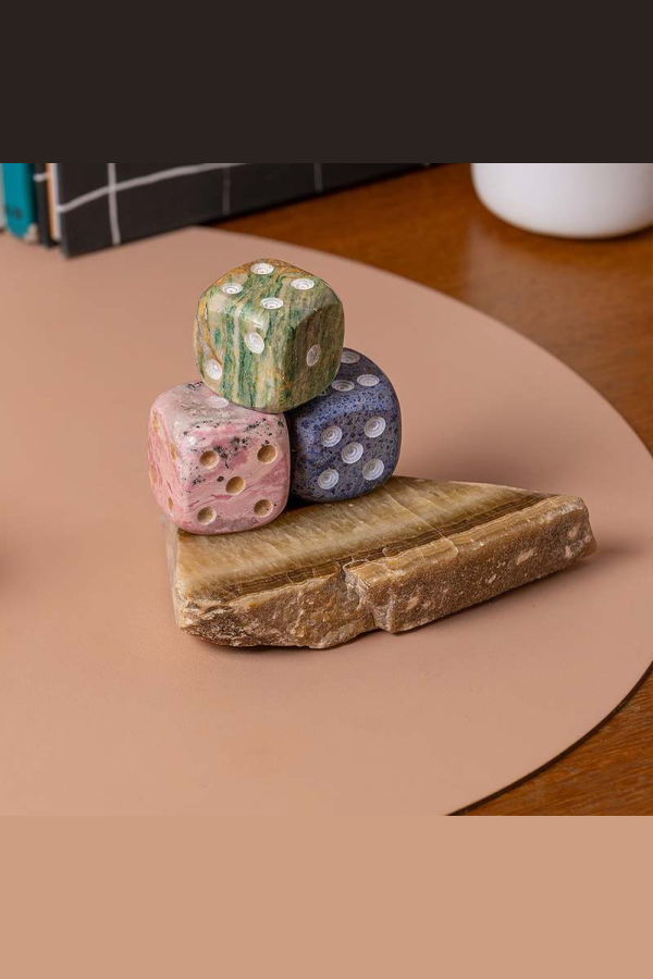 Dar Proyectos Giant Gemstone Dice Set