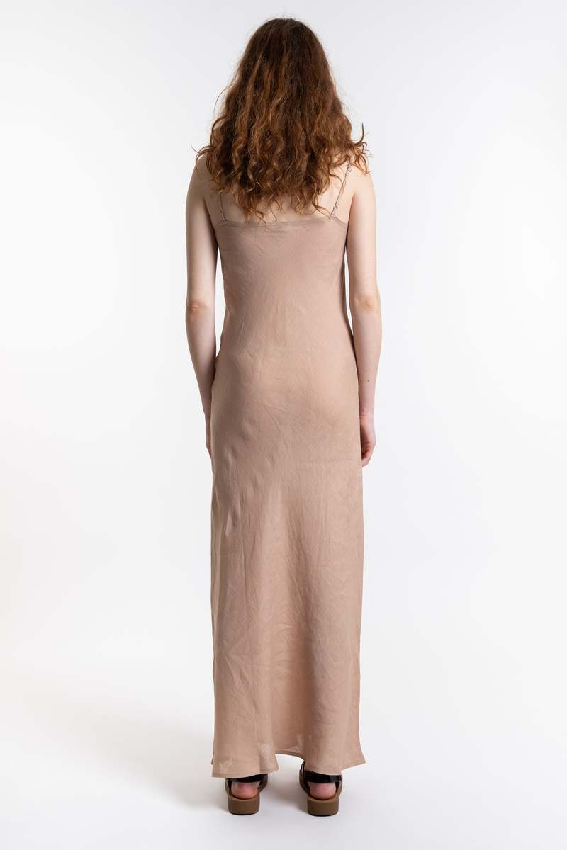 ワンピース BASERANGE Dydine Dress brown Baserange ~ Undyed Hewn Slip Dress | MAIMOUN