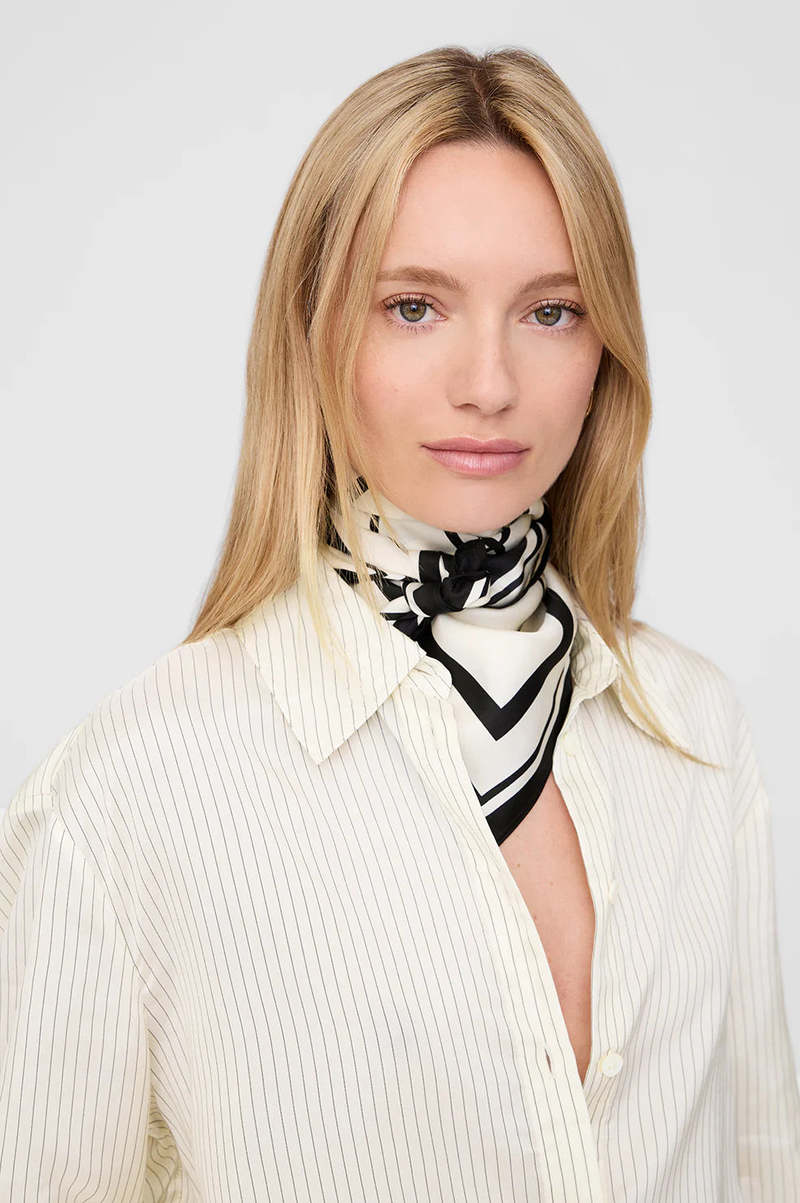 スカーフ York Monogram Scarf - ANINE BING - Silk - Printed Black & White Silk York Scarf by Anine Bing - Ambiance Boutique