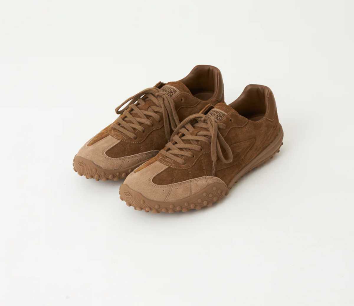 WHITE MOUNTAINEERING WM × UMBRO First Jogger Shoes - Brown 