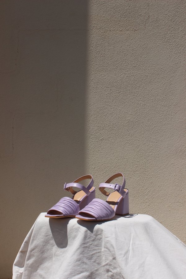 About Arianne rita - lilac About Arianne rita - lilac