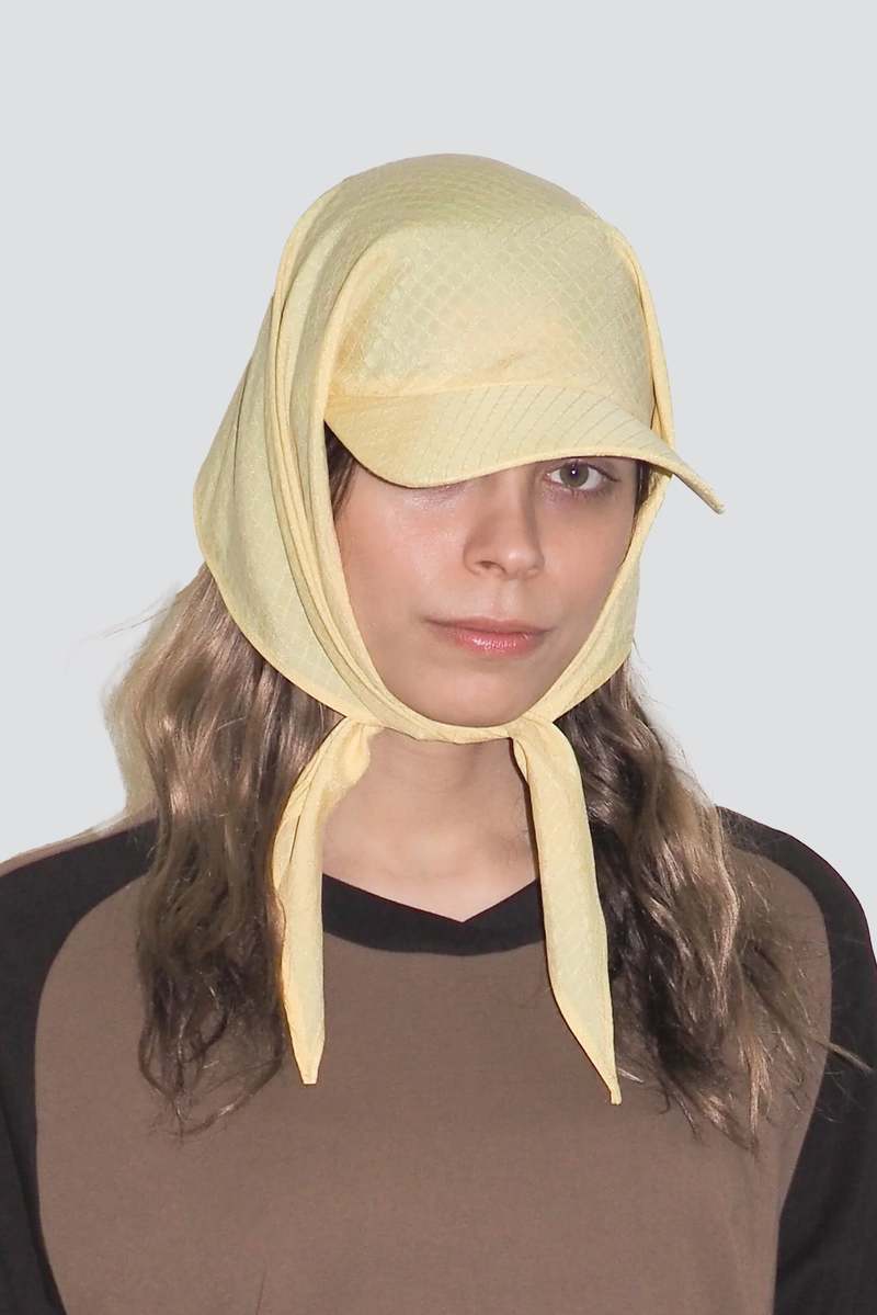 Clyde Sunshine Brimmed Scarf Clyde Sunshine Brimmed Scarf