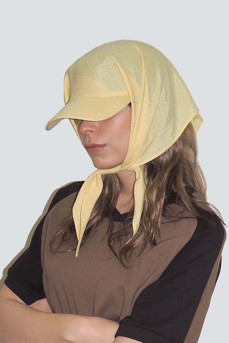 Clyde Sunshine Brimmed Scarf Clyde Sunshine Brimmed Scarf