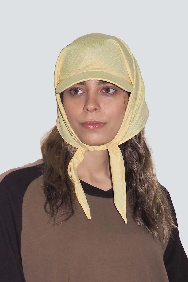 Clyde Sunshine Brimmed Scarf Clyde Sunshine Brimmed Scarf