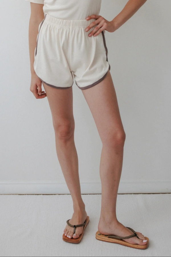 Wol Hide Trainer Short