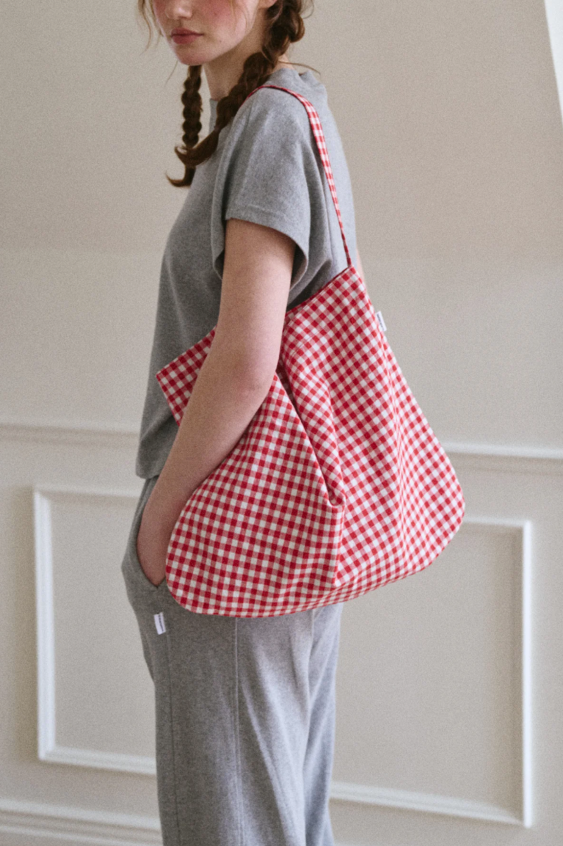 Le Bon Shoppe Happy Carry Bag
