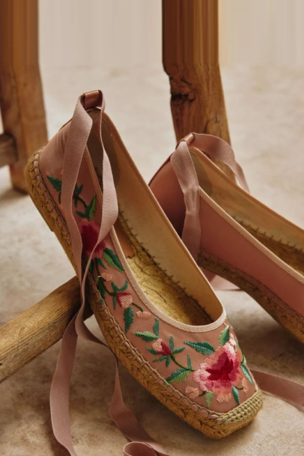 PENELOPE CHILVERS Alegra Embroidered Satin Espadrille