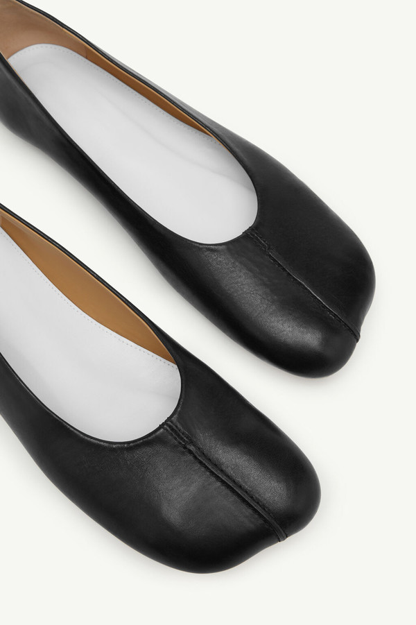 MM6 Maison Margiela Stitch-out Leather Ballerinas - Black | Garmentory