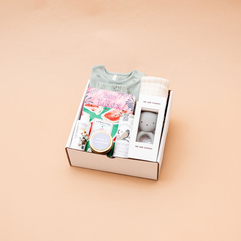 KIDS COUCOU Baby Box Medium Gift Box KIDS COUCOU Baby Box Medium Gift Box
