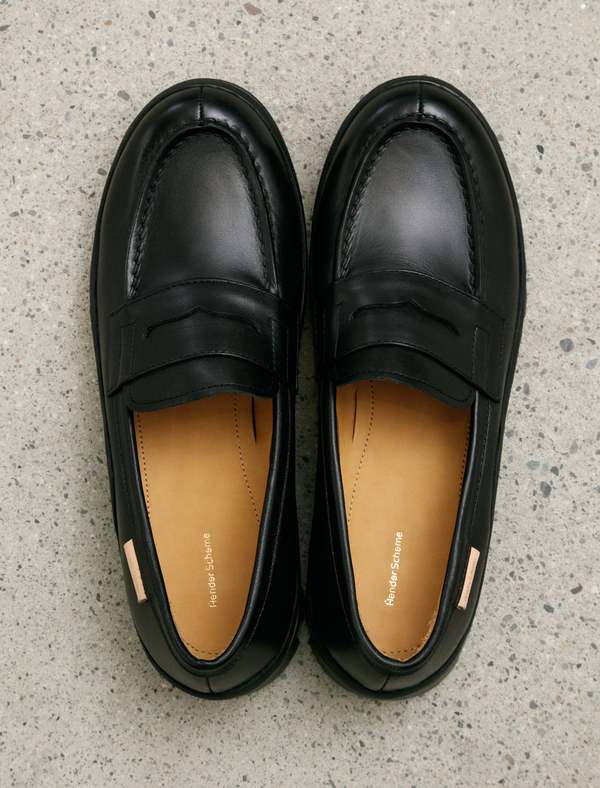Hender Scheme Mens Loafer - Black | Garmentory
