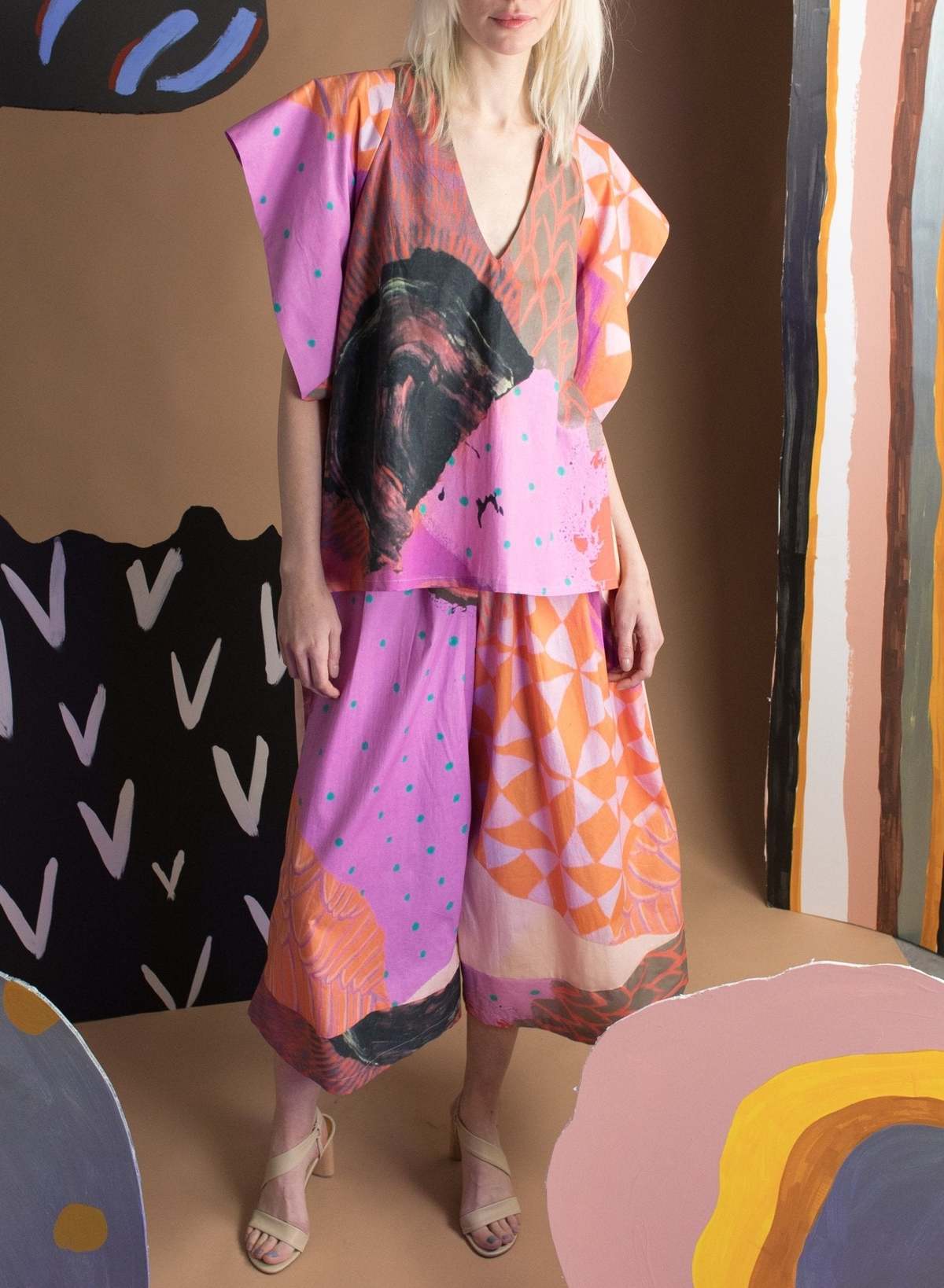 Meg Secret Top - Secret Drawer Print - Image 6 of 6