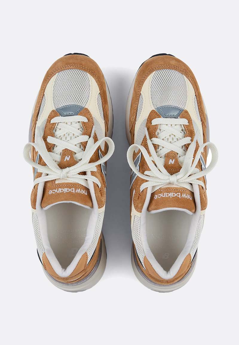 New Balance Made in USA 992 Sneaker