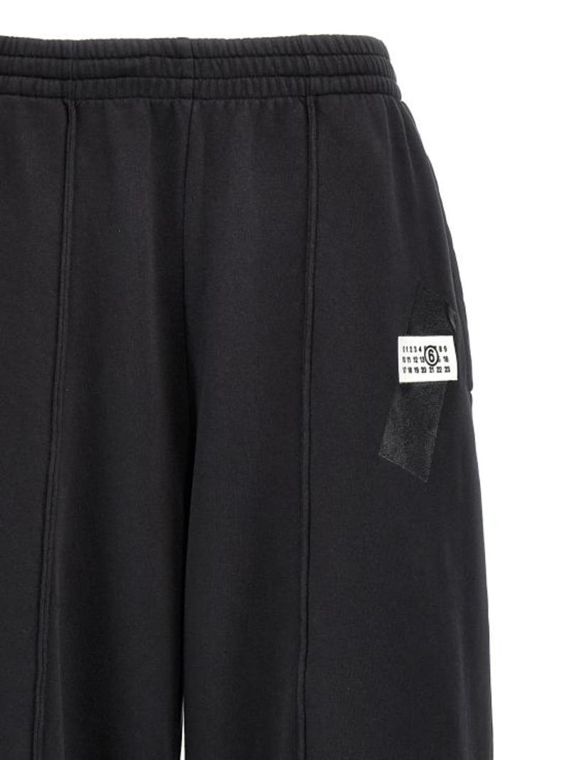 MM6｜TRAINING PANTS (S52KA0502 M25003 900) MM6 Maison Margiela Womens Pants (Black) – CNCPTS