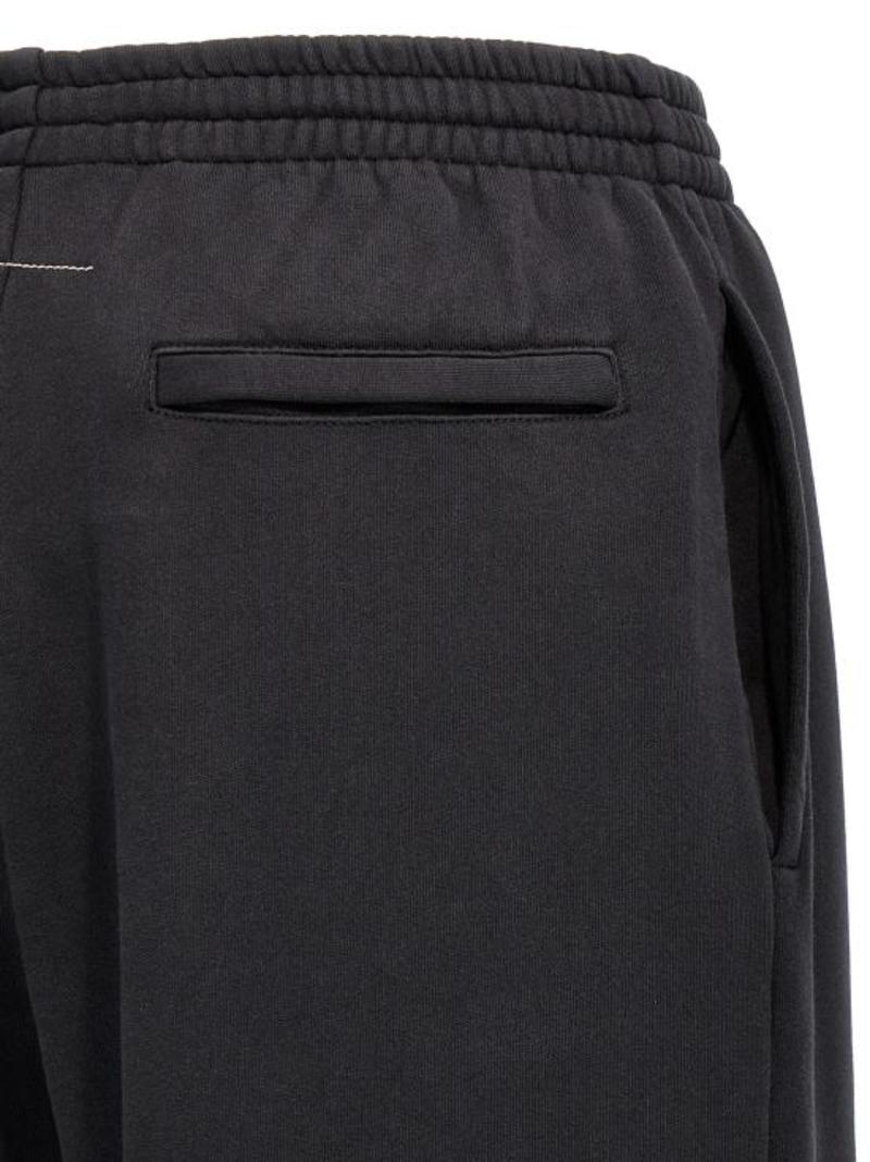 MM6｜TRAINING PANTS (S52KA0502 M25003 900) MM6 Maison Margiela Womens Pants (Black) – CNCPTS