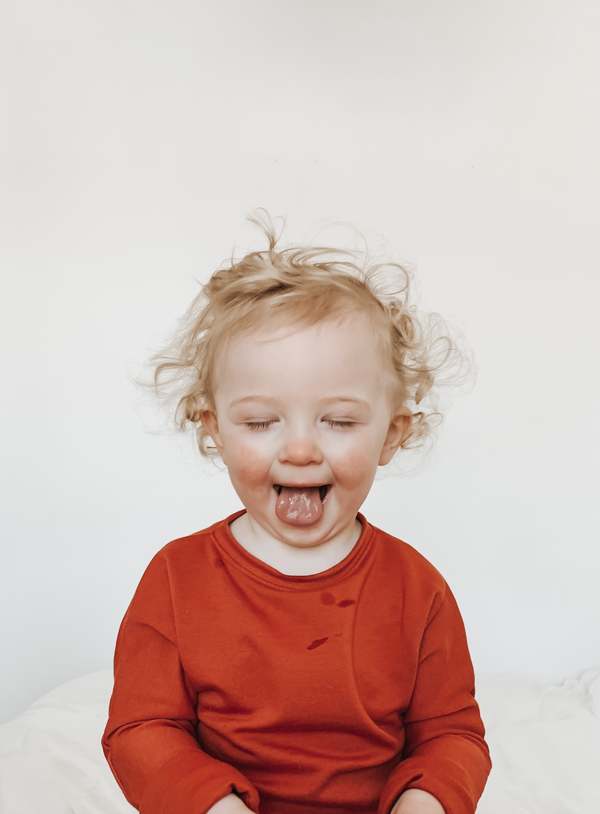 KIDS Kid's Stuff [Trucs d'enfants] Grow With Me Sweater
