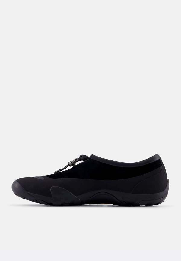 New Balance Tokyo Design Studio Minimus Sneaker