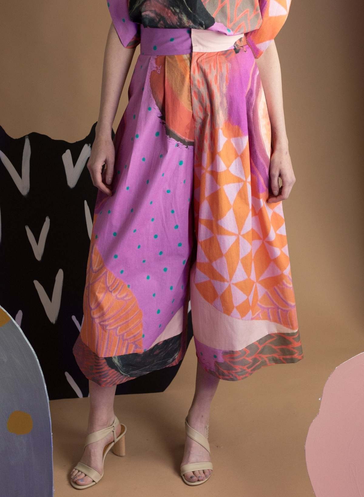 Meg Secret Wide Leg Pant - Secret Drawer Print - Image 3 of 6