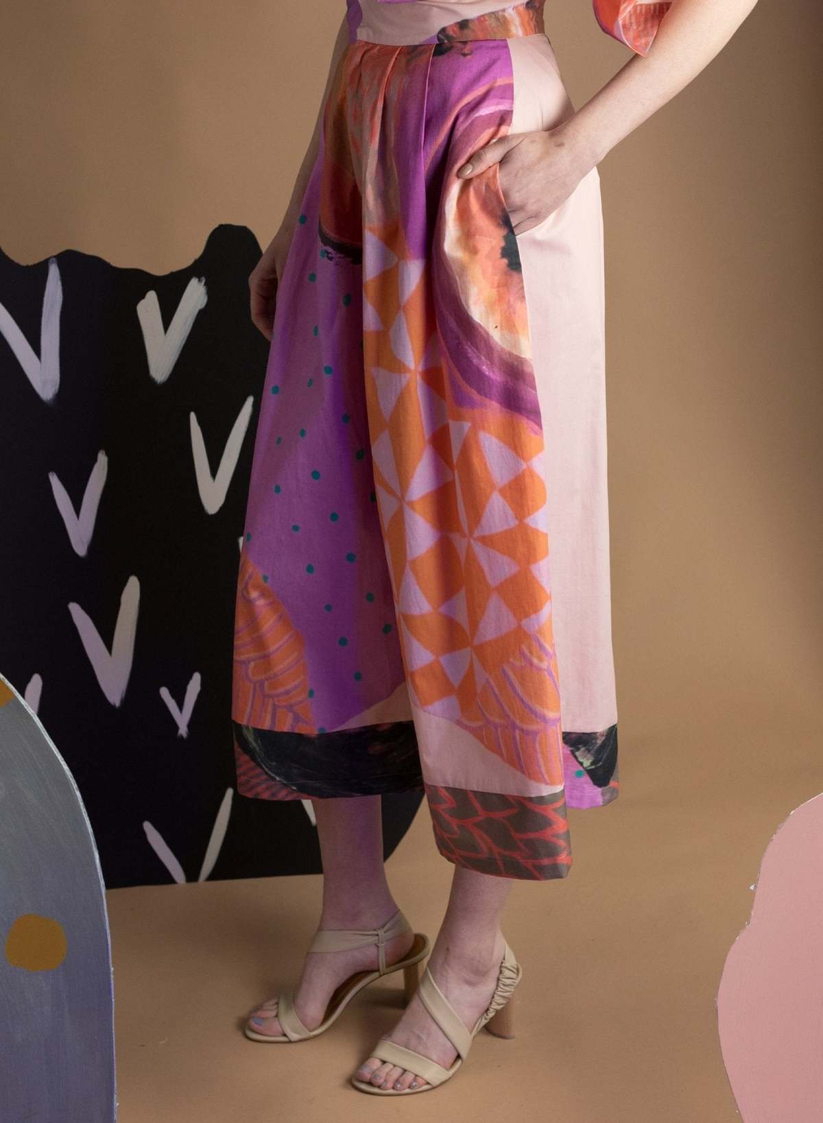 Meg Secret Wide Leg Pant - Secret Drawer Print - Image 4 of 6