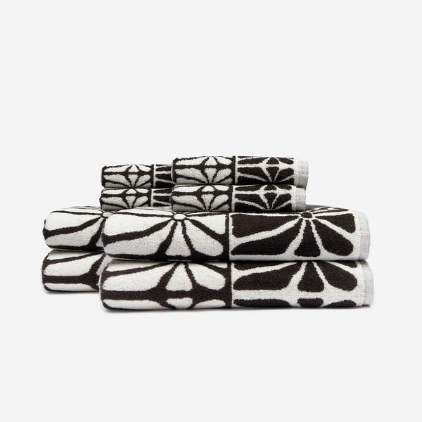 Slowtide Ciao Zen Bath Towel Slowtide Ciao Zen Bath Towel