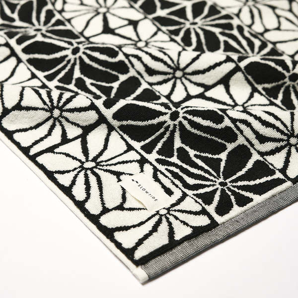 Slowtide Ciao Zen Bath Towel Slowtide Ciao Zen Bath Towel
