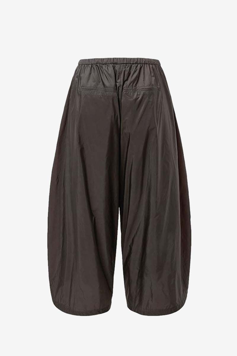 AMOMENTO Nylon Shirring Pants