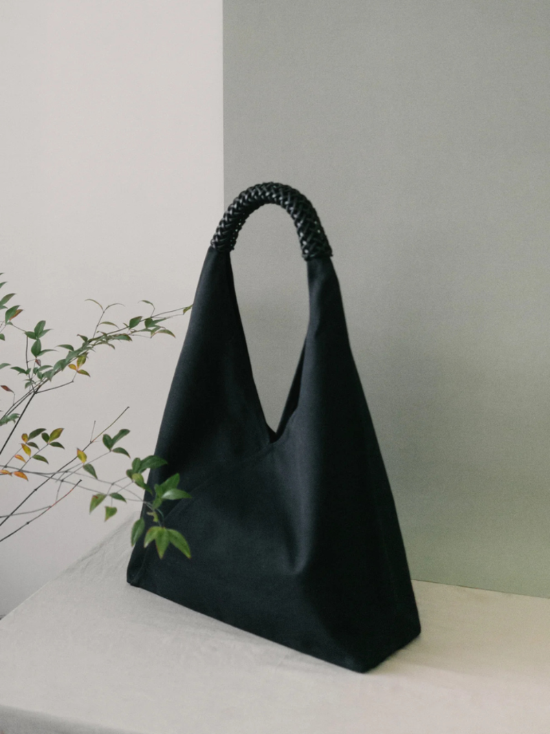 Kamaroan Triangle Bag 58 Tote Bag