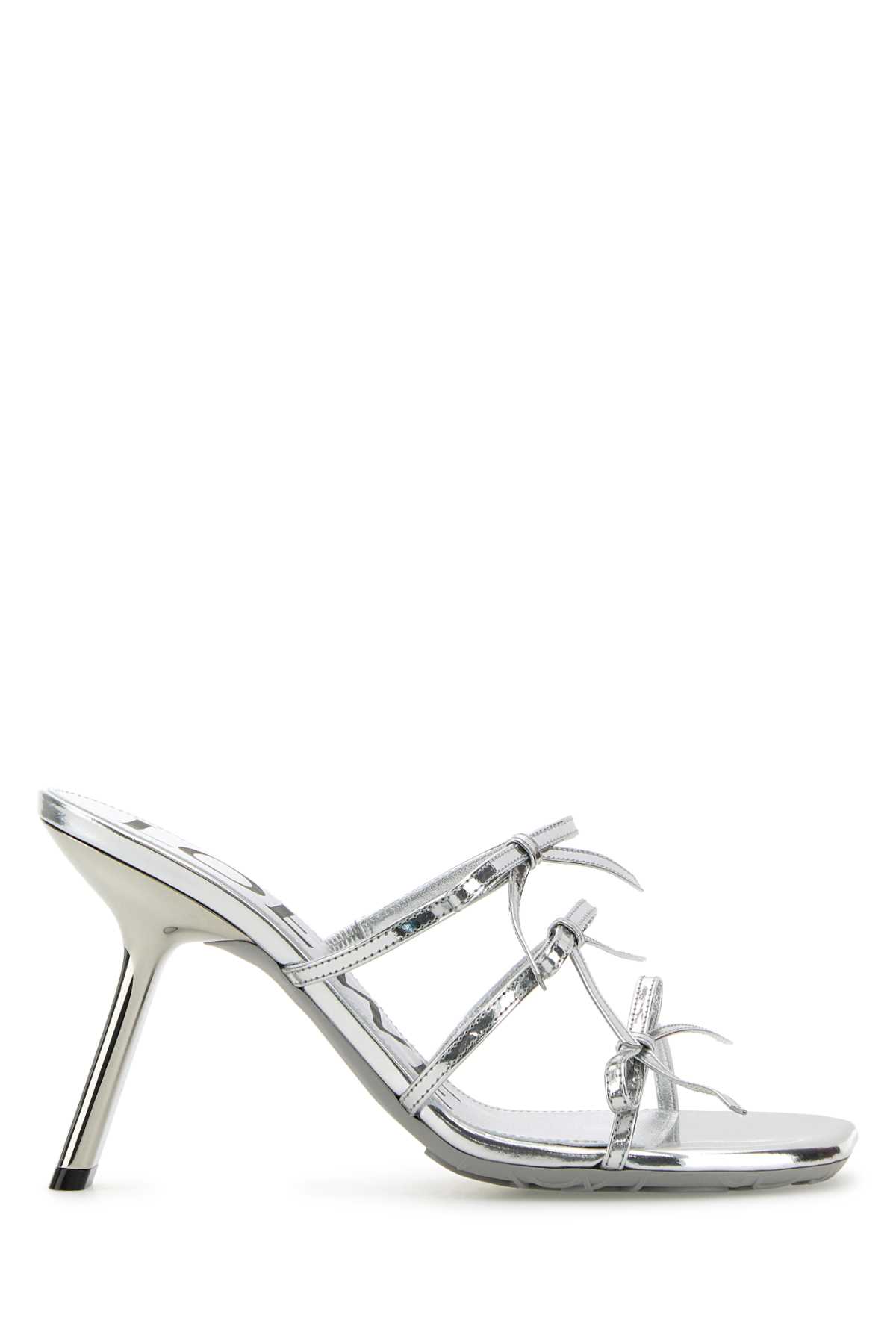 サンダル・ミュール Loewe Silver Leather Petal Mules LOEWE Petal Mules - Silver | Garmentory