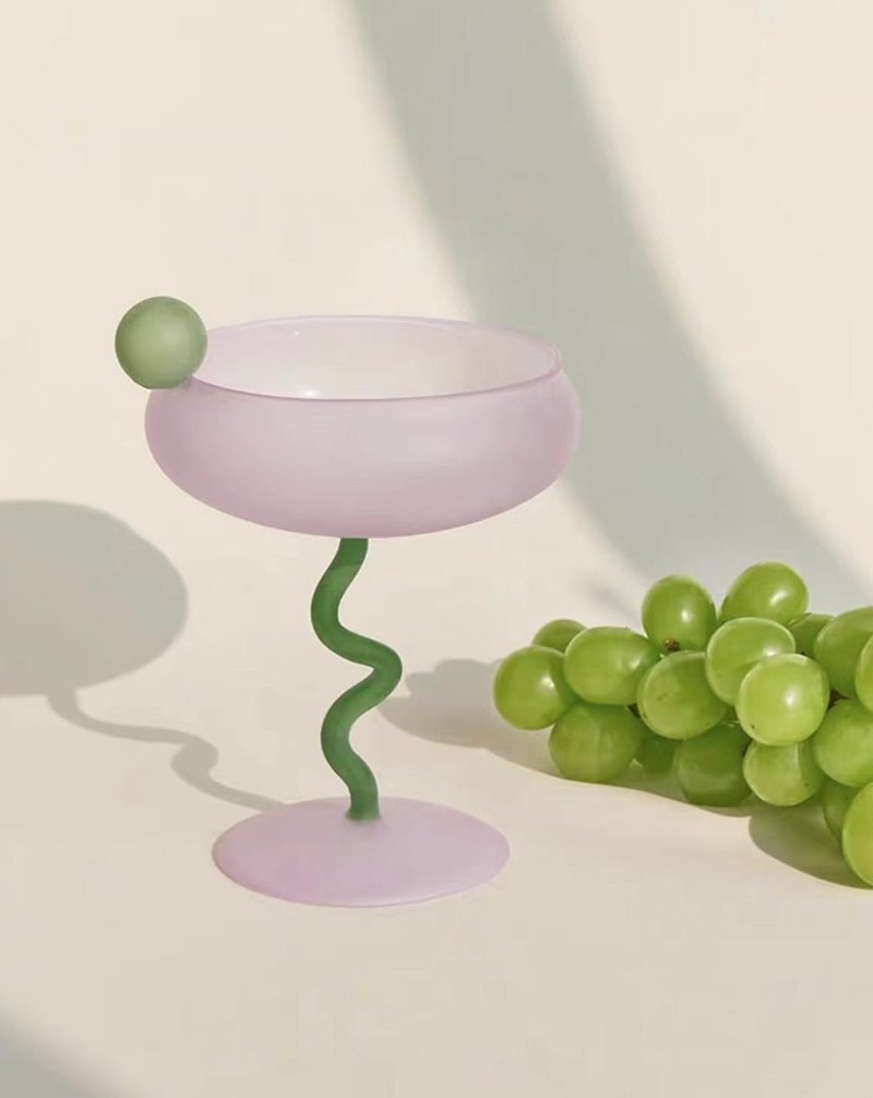 INSPECIAL HOME Jelly Bean Wine Glass Set - Whimsical Eclectic Dopamine Cocktail Coupe Glass Set