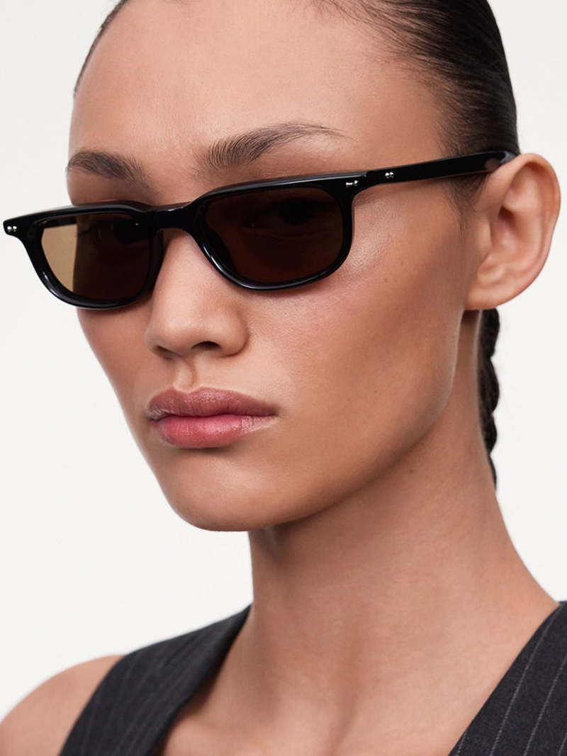 Chimi Eyewear Novis Sunglasses - Black Chimi Eyewear Novis Sunglasses - Black