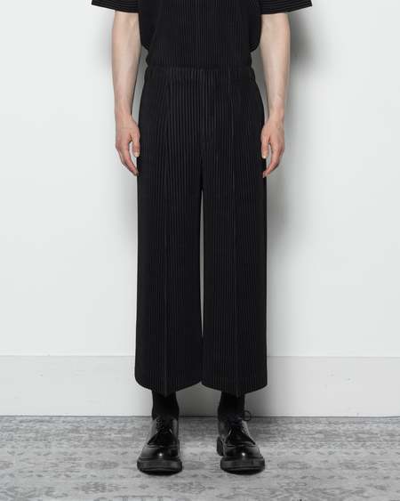 HOMME PLISSE ISSEY MIYAKE Tight Twist Cotton Knit Shorts
