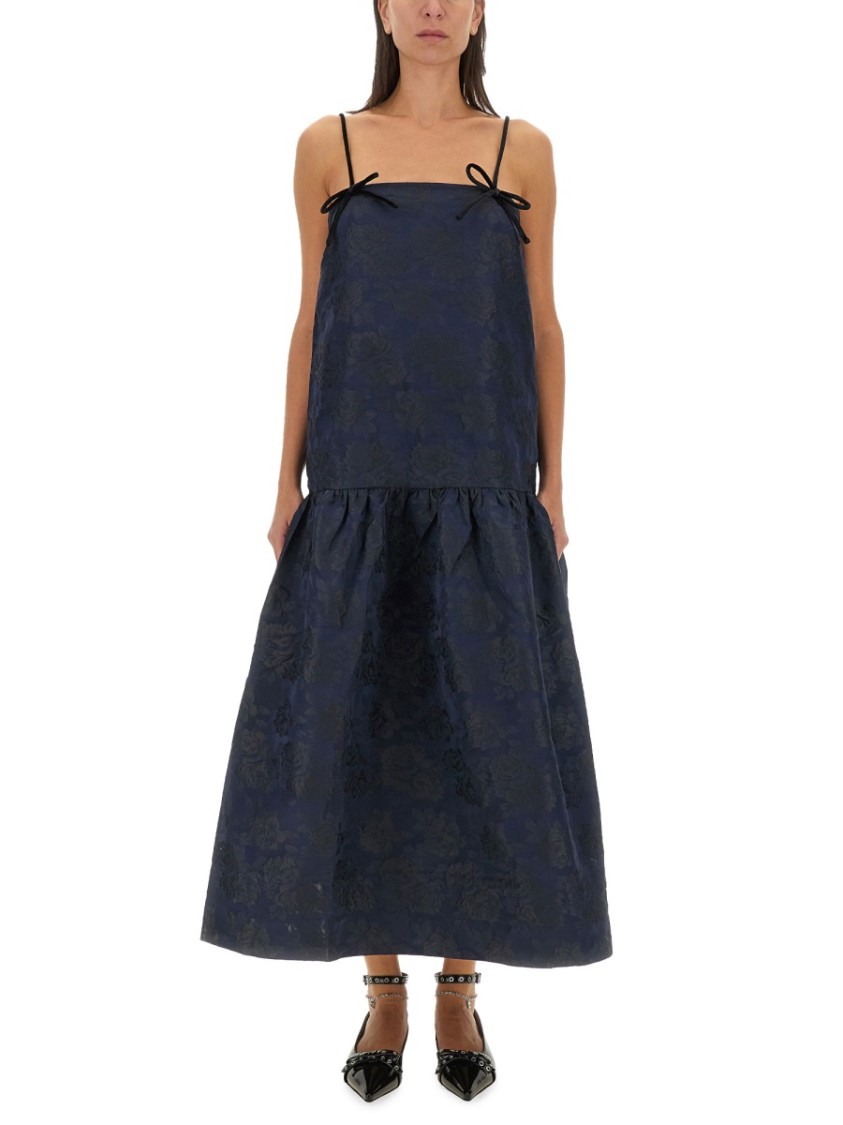 blue satin summer dress SIERRA TIE BACK DRESS-ROYAL L Color:Jet side seam 100 cm Publish Date:01-22-2025 Know Your Strengths Yellow