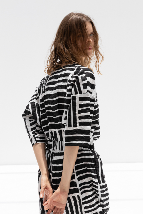 Black Crane Short Sleeve Square Neck Top - Black Black Crane Short Sleeve Square Neck Top - Black