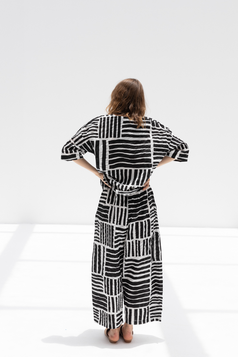 Black Crane Wide Pants - Black Black Crane Wide Pants - Black