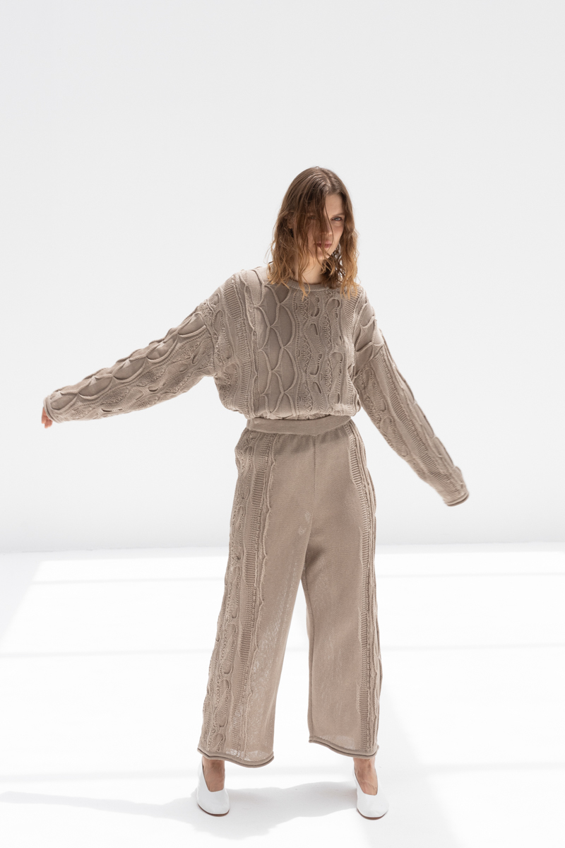 Black Crane Cable Summer Knit Top - Taupe