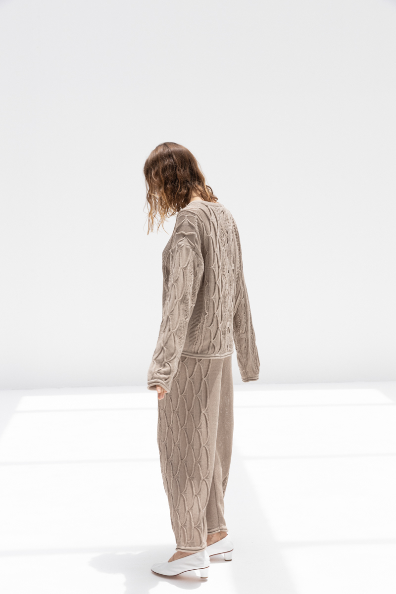 Black Crane Cable Summer Knit Top - Taupe