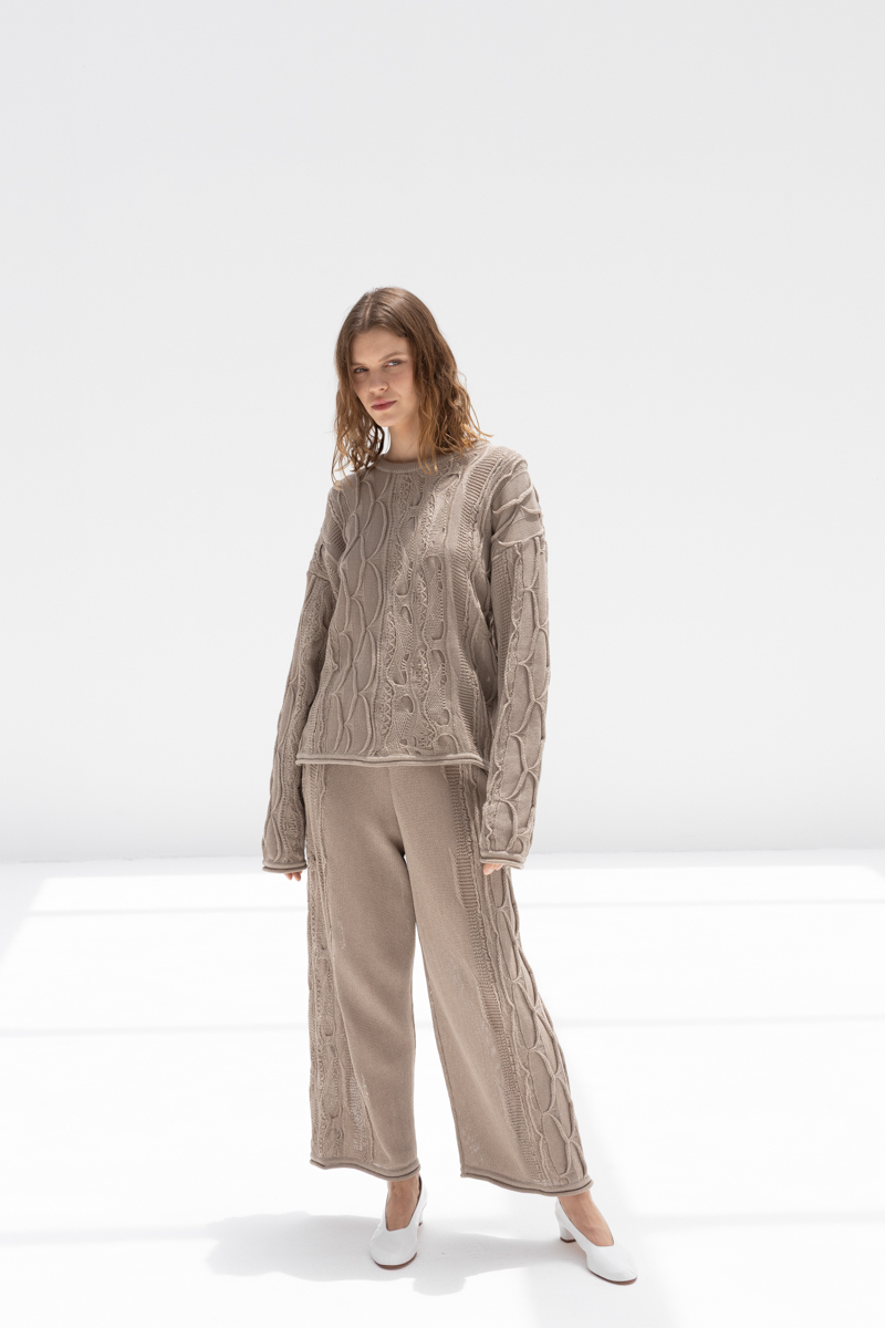 Black Crane Cable Knit Pants - Taupe Black Crane Cable Knit Pants - Taupe