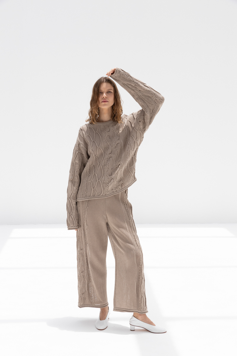 Black Crane Cable Knit Pants - Taupe Black Crane Cable Knit Pants - Taupe