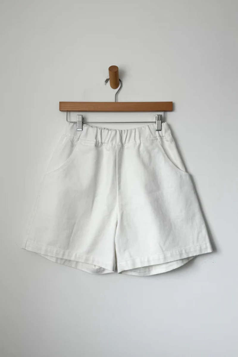 Le Bon Shoppe City Shorts - Milk Le Bon Shoppe City Shorts - Milk