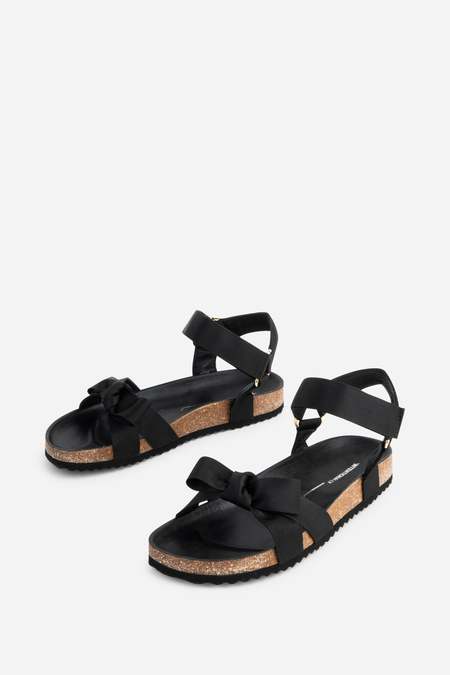 [CHUBASCO]★韓国大人気★AZTEC JUAN SLIPPER SANDALS CHUBASCO]☆韓国大人気☆AZTEC JUAN SANDALS