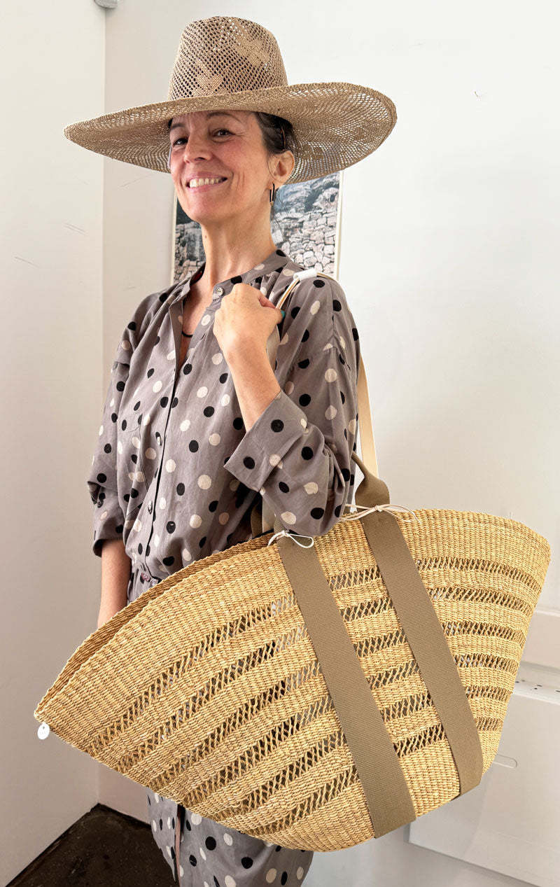⭐︎ymu⭐︎　MUNUN ストロー かごバッグ ベージュ Muun Large Muun Straw Bag With Removable Pouch - Natural