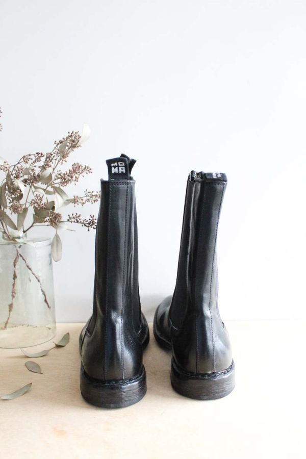 MOMA Kurni Chelsea Boot - Black