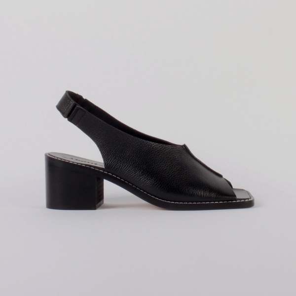 About Arianne June Sling Back Sandal About Arianne June Sling Back Sandal