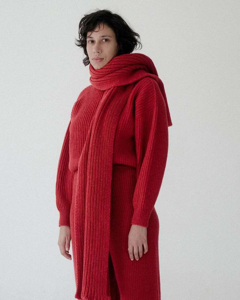 BASERANGE MEA SCARF RED 最終値下げ Baserange Mea Scarf | Garmentory