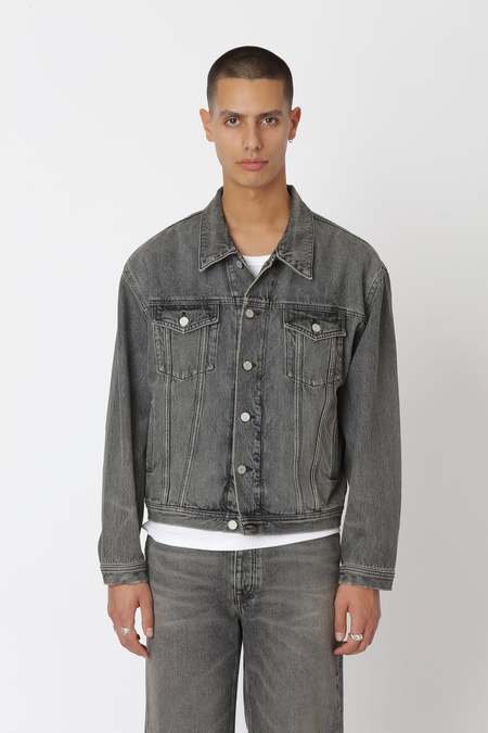 Frame Raw Edge Denim Jacket - Gray | Garmentory