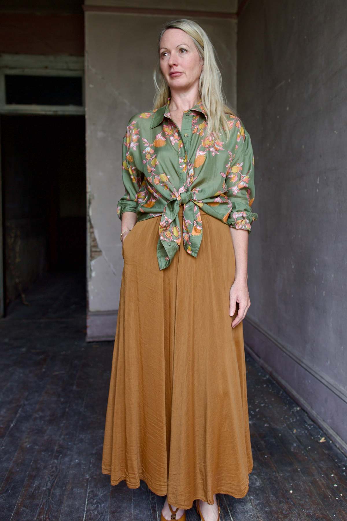 Hannah Artwear Stevie Shirt - Image 4 of 5