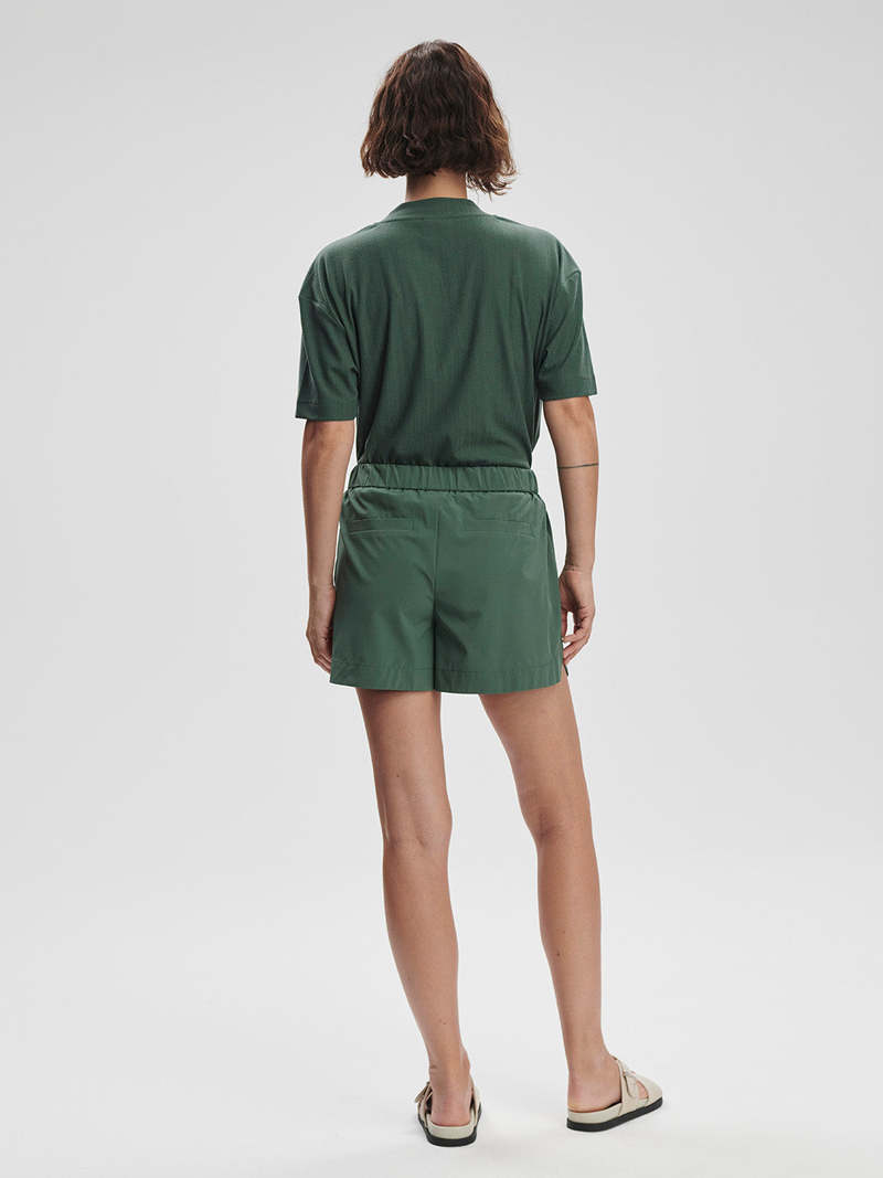 Varley Nila Shorts - Cilantro