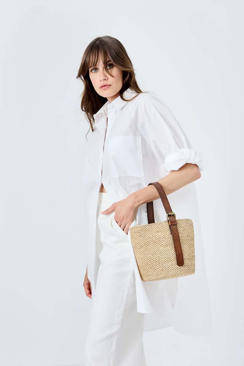 ハンドバッグ IBELIV 'Lova' handbag IBELIV - LOVA Black Bucket bag in RAFFIA - Caprice Clothing