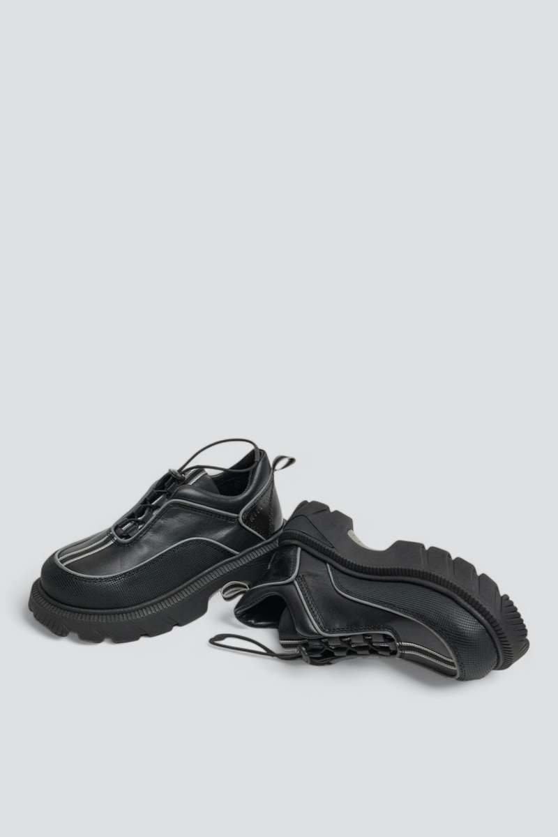 Miista Valle Brogues - Black Miista Valle Brogues - Black